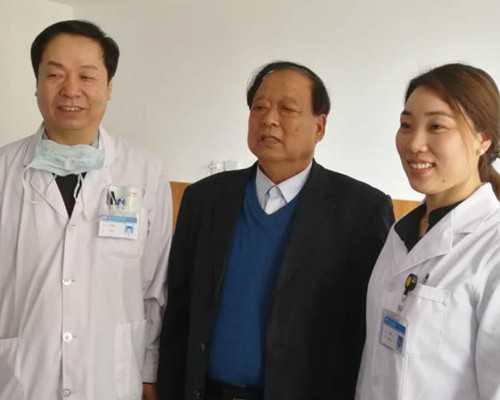 南宁试管代生龙凤胎,【北京私立供卵医院43做供卵成功率】顺转剖的辛苦生产过