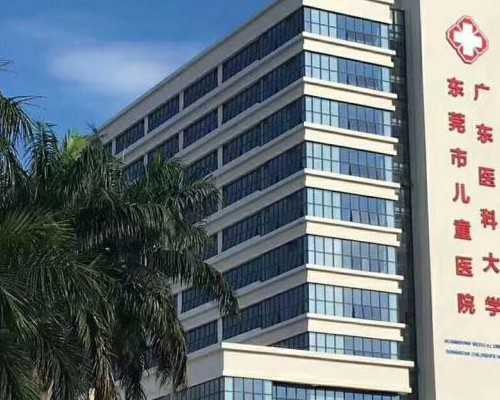 郑州代怀代生,夫妻做试管婴儿生下三胞胎宝宝，长相差别大惹奶奶做亲子鉴定