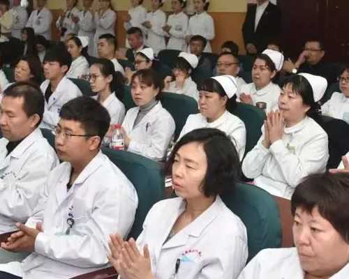 找人代生孩子触法吗,男性不孕不育可以治愈吗？怎样治疗不孕不育？-试管打黄